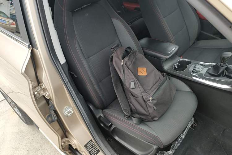 Used Leopaard CS9 2017 1.5L Manual Comfort Model Right Front Seat