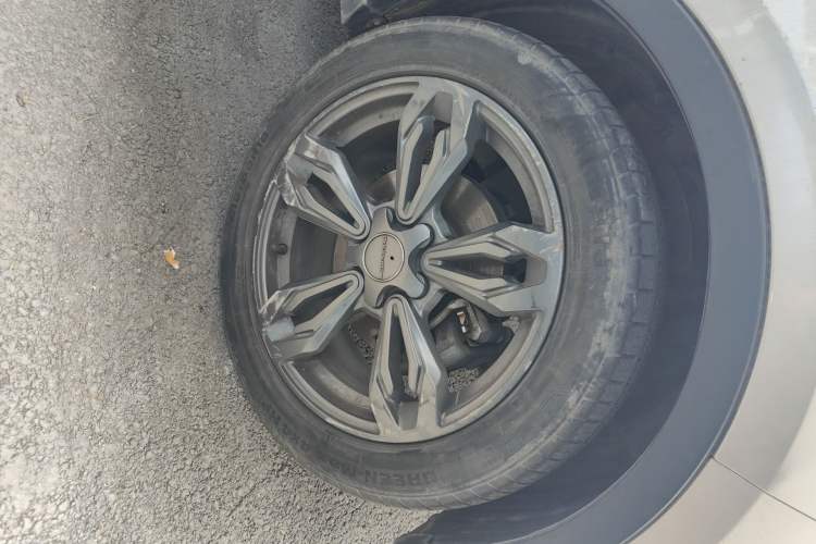 Used Leopaard CS9 2017 1.5L CVT Comfort Model Right Front Wheel Hub