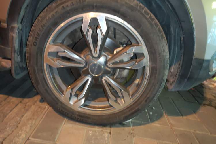 Used Leopaard CS9 2017 1.5L CVT Elite Model Right Front Wheel Hub