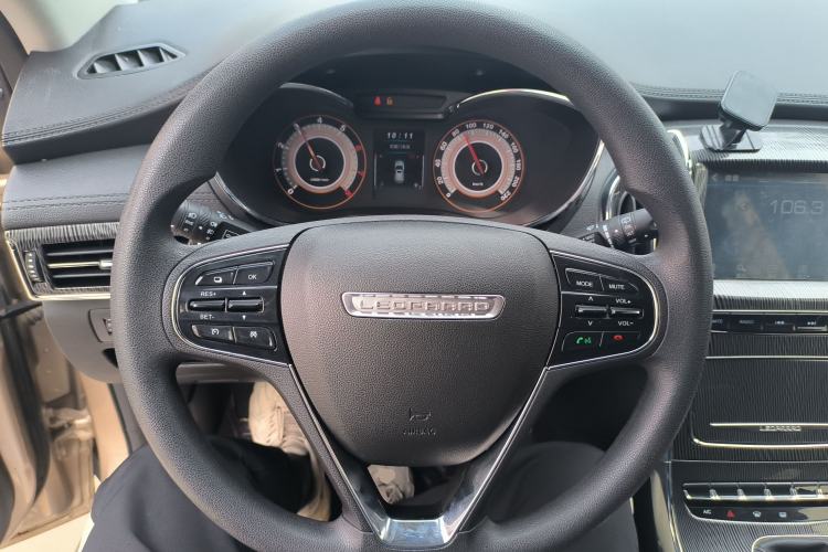 Used Leopaard CS9 2017 1.5L Manual Fashion Model Steering Wheel