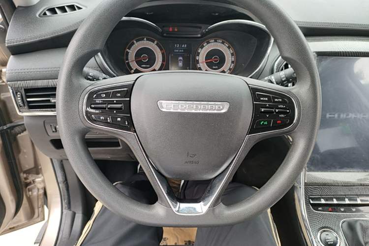 Used Leopaard CS9 2017 1.5L Manual Comfort Model Steering Wheel