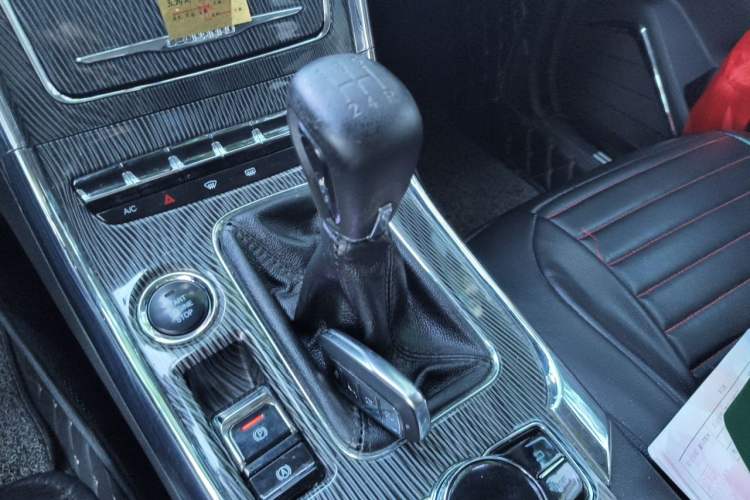 Used Leopaard CS9 2017 1.5L Manual Fashion Model Gear Lever