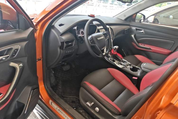 Used Leopaard CS9 2017 1.5L CVT Elite Model Driver Seat