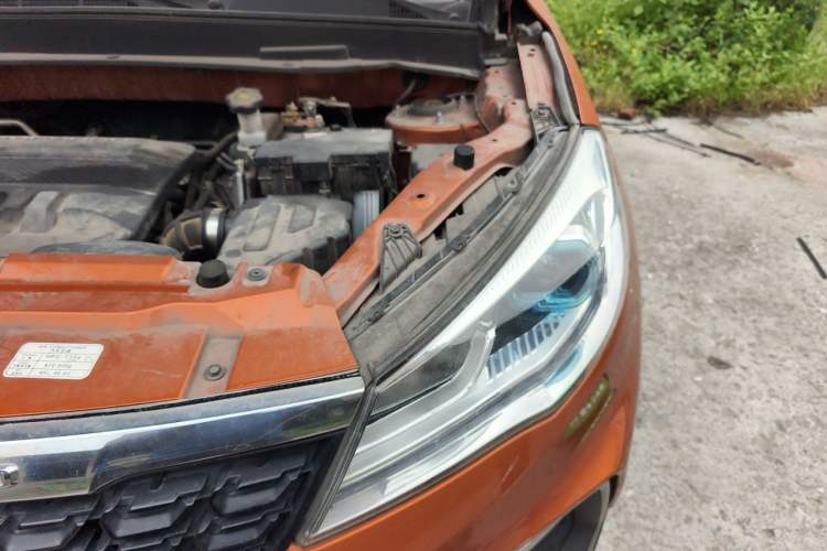 Used Leopaard CS9 2017 1.5L CVT Fashion Edition Engine Bay Left