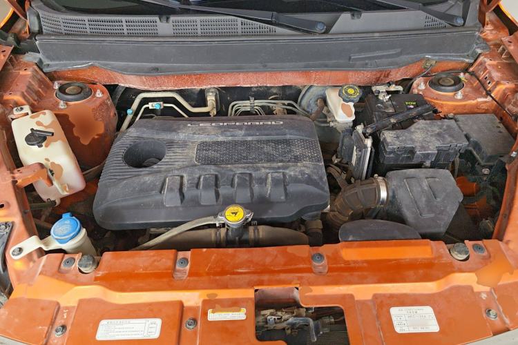 Used Leopaard CS9 2017 1.5L Manual Luxury Version Engine Bay