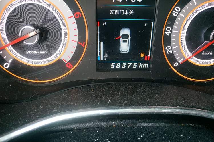 Used Leopaard CS9 2017 1.5L Manual Comfort Model Odometer Close Up