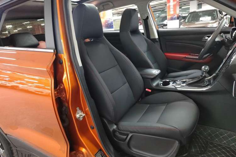 Used Leopaard CS9 2017 1.5L CVT Comfort Model Right Front Seat