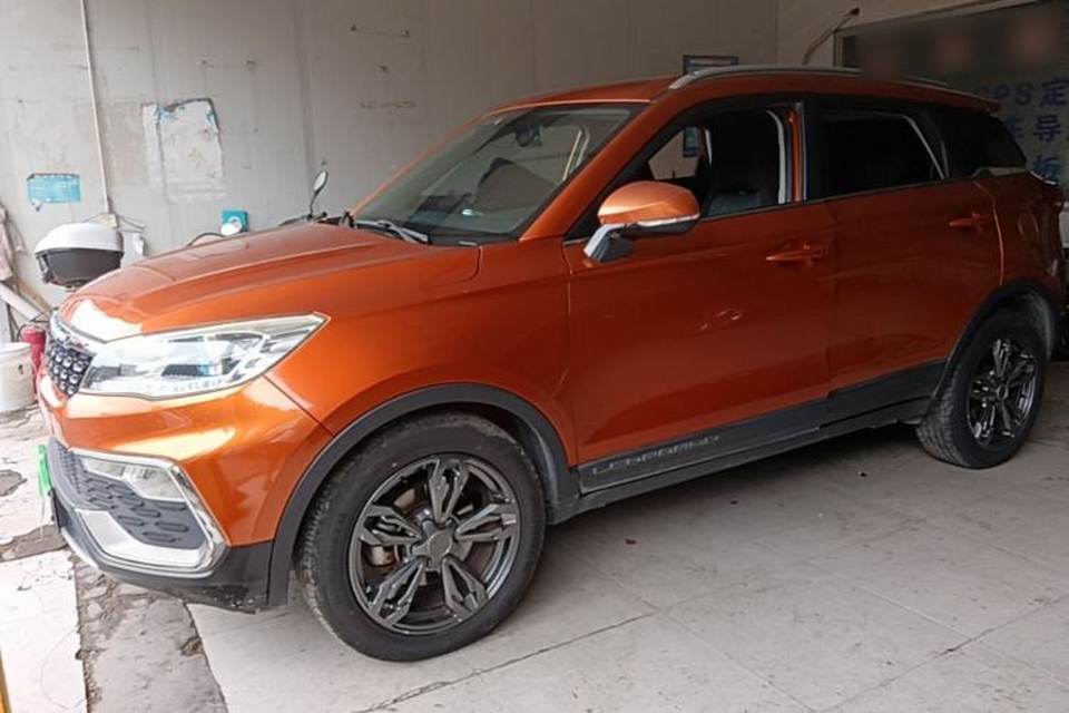 Leopaard CS9 2017