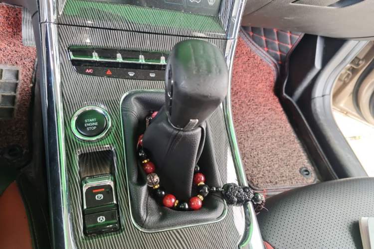 Used Leopaard CS9 2017 1.5L Manual Elite Model Gear Lever