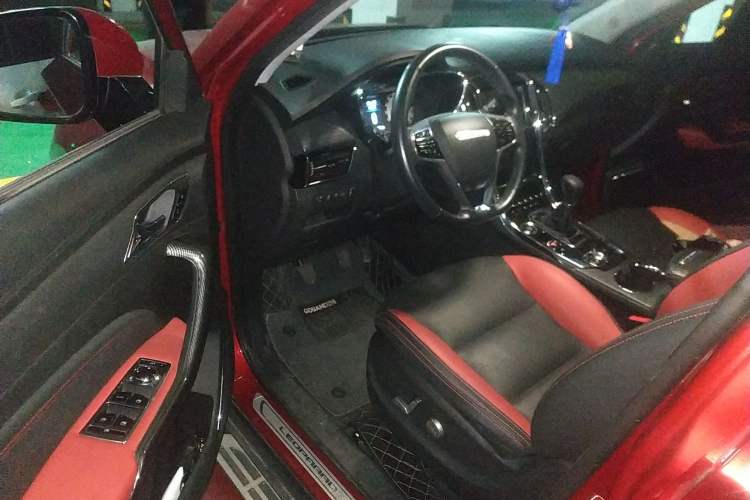 Used Leopaard CS9 2017 1.5L Manual Elite Model Driver Seat
