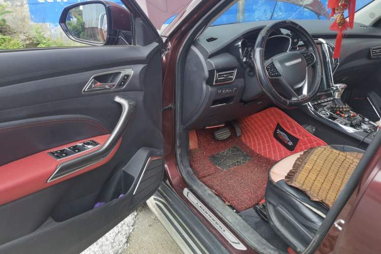 Used Leopaard CS9 2017 1.5L CVT Comfort Model Driver Seat