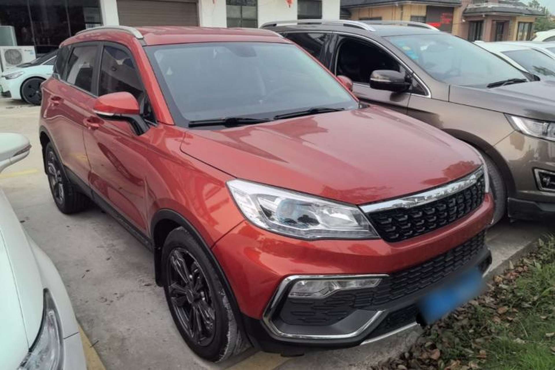 Used Leopaard CS9 2017 1.5L Manual Comfort Model Front Right 45 Deg