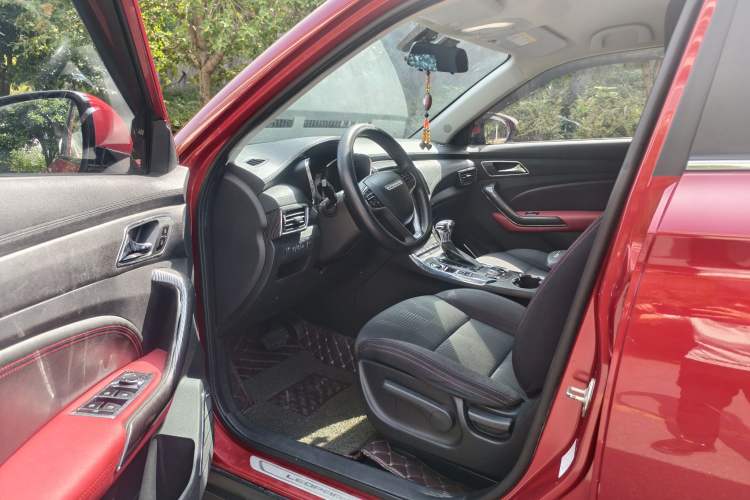 Used Leopaard CS9 2017 1.5L CVT Fashion Edition Interior 1