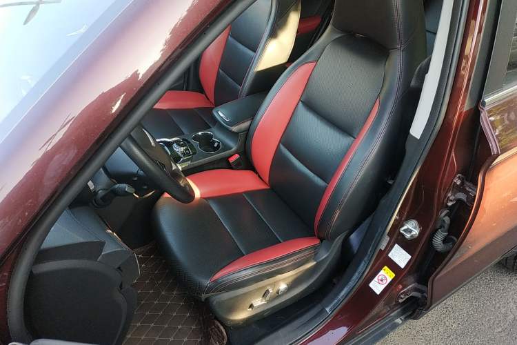 Used Leopaard CS9 2017 1.5L CVT Luxury Model Interior 3