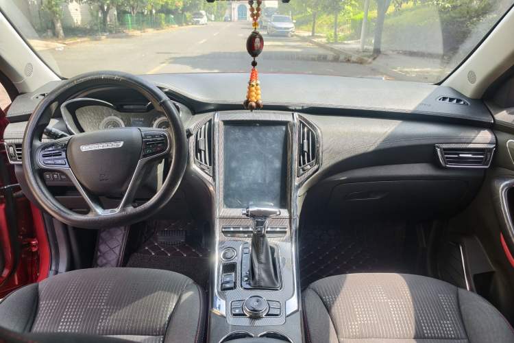 Used Leopaard CS9 2017 1.5L CVT Fashion Edition Interior 3