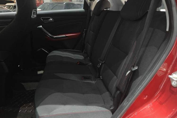 Used Leopaard CS9 2017 1.5L CVT Fashion Edition Left Rear Seat