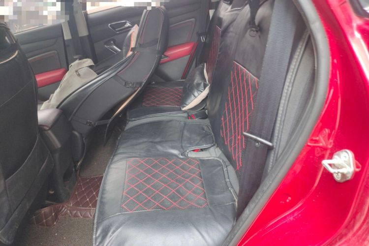Used Leopaard CS9 2017 1.5L CVT Fashion Edition Left Rear Seat