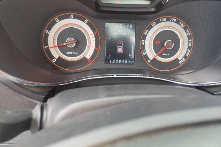 Used Leopaard CS9 2017 1.5L CVT Comfort Model Odometer Close Up
