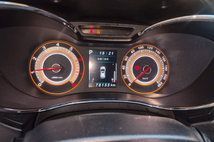 Used Leopaard CS9 2017 1.5L CVT Luxury Model Odometer Close Up