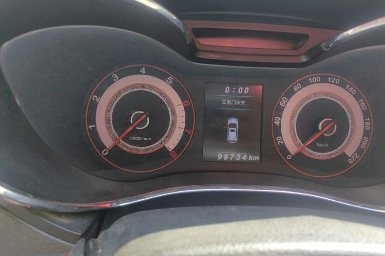 Used Leopaard CS9 2017 1.5L CVT Fashion Edition Odometer Close Up