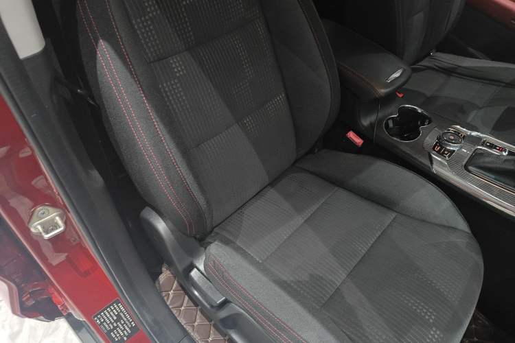 Used Leopaard CS9 2017 1.5L CVT Fashion Edition Right Front Seat