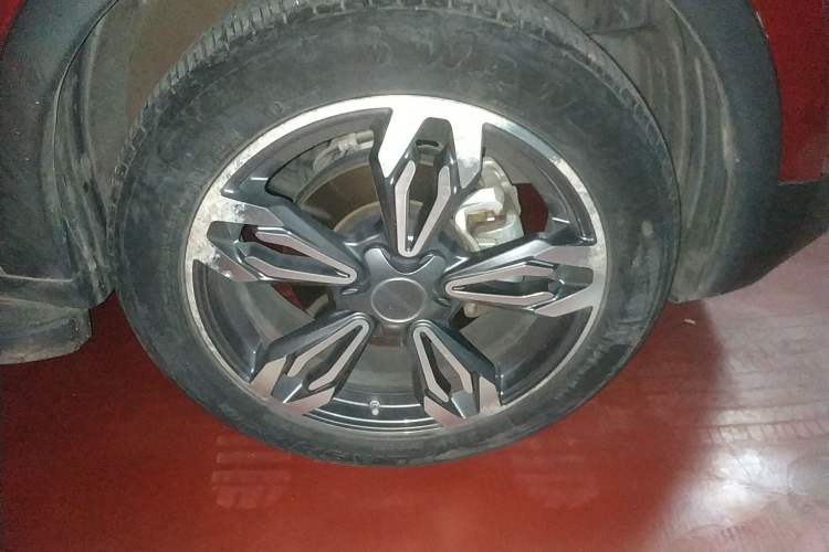 Used Leopaard CS9 2017 1.5L Manual Elite Model Right Front Wheel Hub