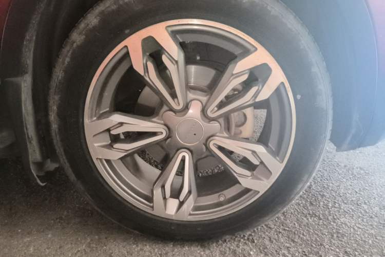 Used Leopaard CS9 2017 1.5L Manual Elite Model Right Front Wheel Hub