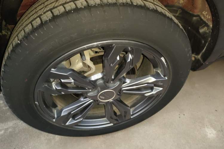 Used Leopaard CS9 2017 1.5L CVT Comfort Model Right Rear Wheel Hub