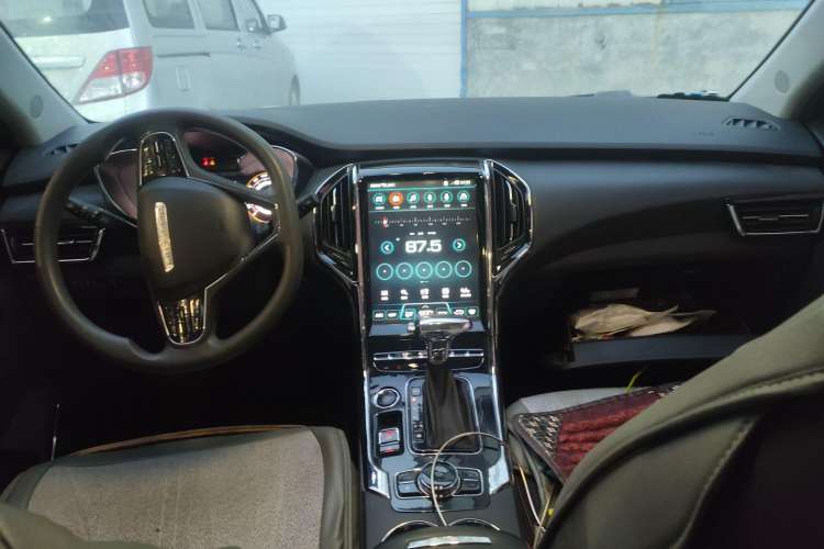 Used Leopaard CS9 2017 1.5L CVT Fashion Edition Center Console