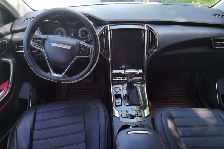 Used Leopaard CS9 2017 1.5L CVT Comfort Model Center Console