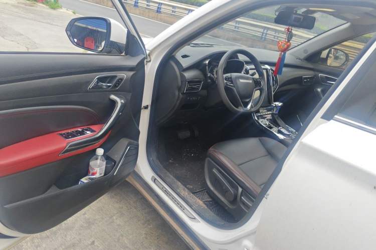 Used Leopaard CS9 2017 1.5L CVT Comfort Model Driver Seat