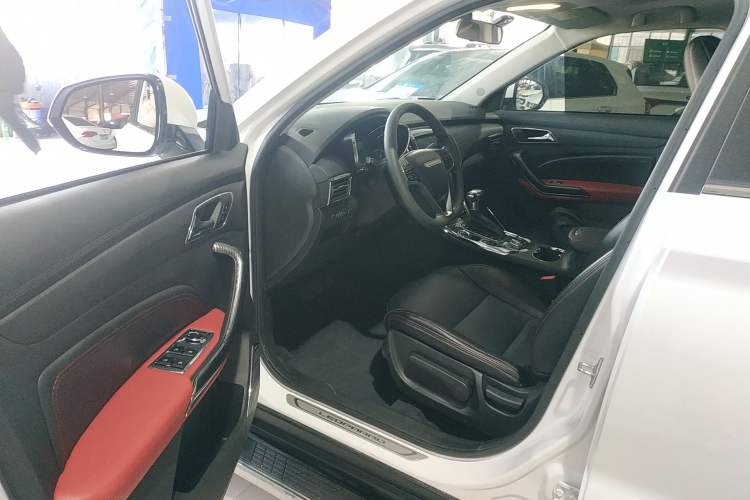 Used Leopaard CS9 2017 1.5L CVT Comfort Model Driver Seat