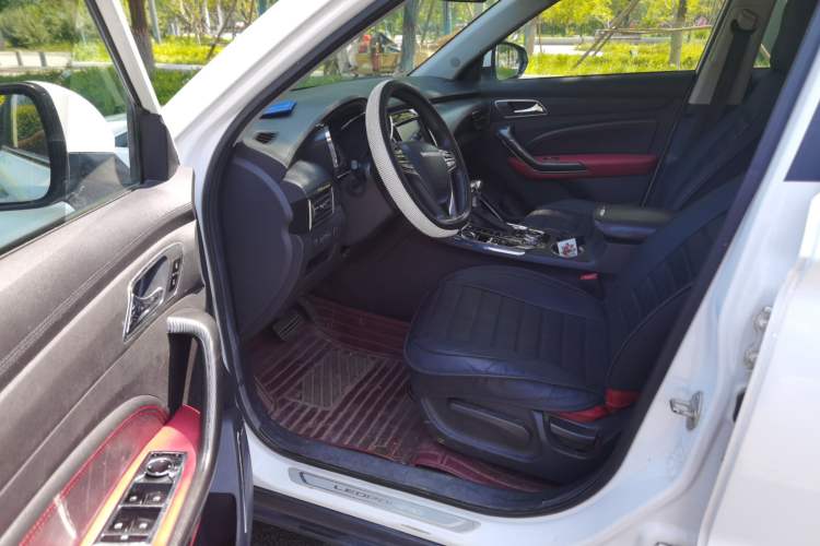 Used Leopaard CS9 2017 1.5L CVT Comfort Model Driver Seat