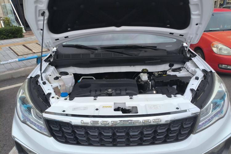 Used Leopaard CS9 2017 1.5L Manual Fashion Model Engine Bay