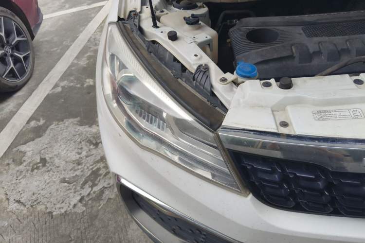 Used Leopaard CS9 2017 1.5L CVT Comfort Model Engine Bay Right