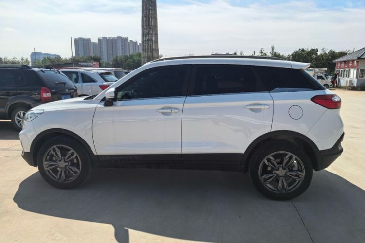 Used Leopaard CS9 2017 1.5L CVT Fashion Edition Exterior 2