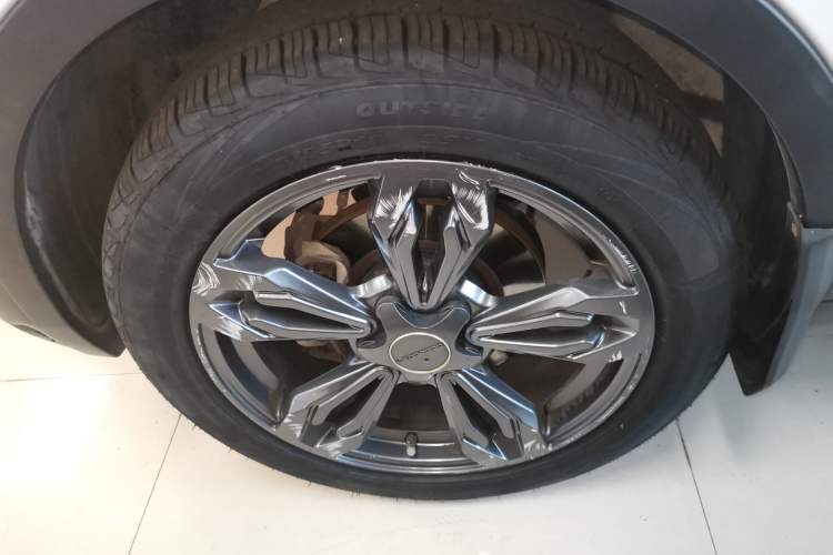 Used Leopaard CS9 2017 1.5L Manual Fashion Model Exterior 7