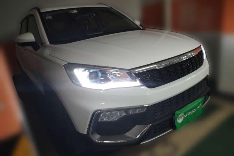 Used Leopaard CS9 2017 1.5L CVT Fashion Edition Front Right 45 Deg