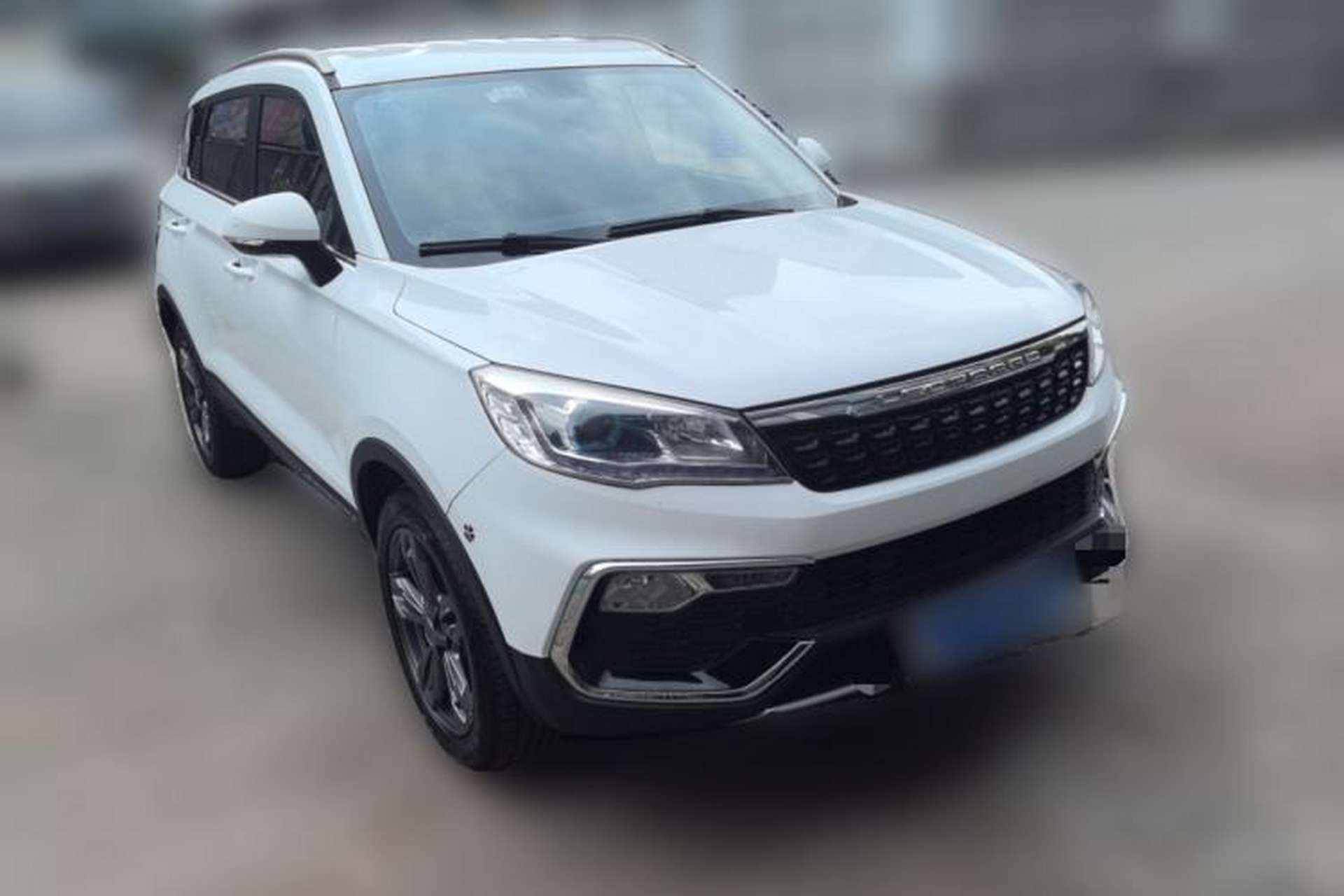 Used Leopaard CS9 2017 1.5L Manual Fashion Model Front Right 45 Deg