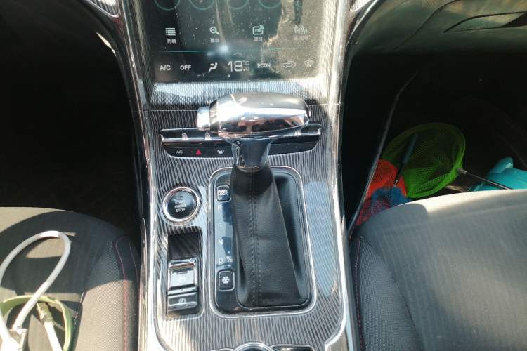 Used Leopaard CS9 2017 1.5L CVT Fashion Edition Gear Lever