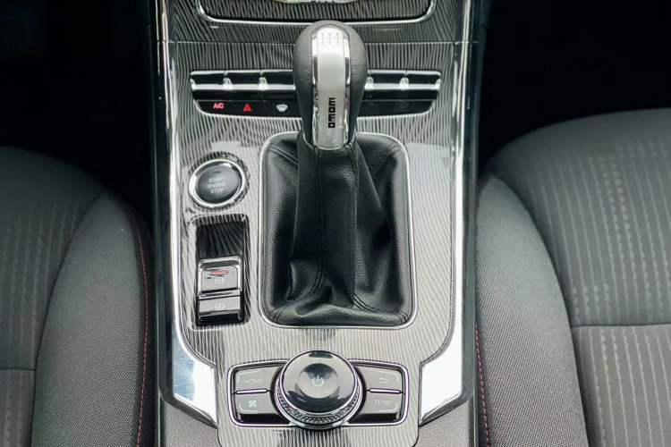 Used Leopaard CS9 2017 1.5L Manual Fashion Model Gear Lever