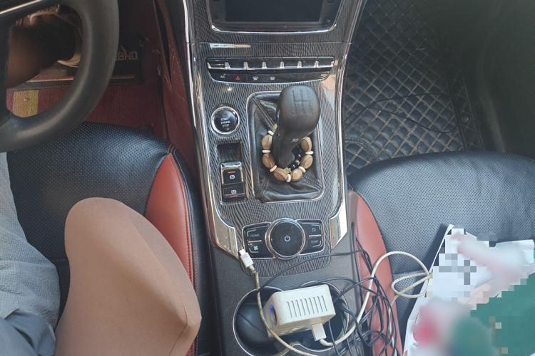 Used Leopaard CS9 2017 1.5L Manual Fashion Model Gear Lever