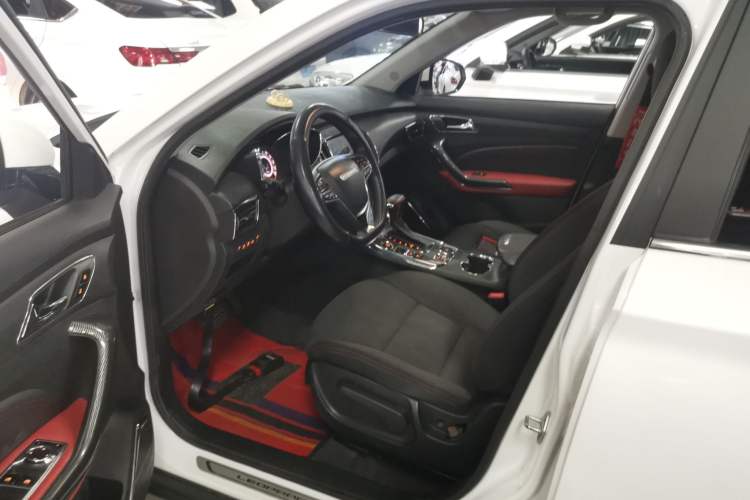 Used Leopaard CS9 2017 1.5L CVT Fashion Edition Interior 3