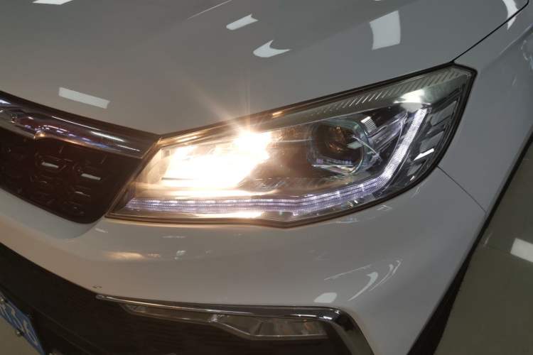Used Leopaard CS9 2017 1.5L Manual Fashion Model Left Front Headlight