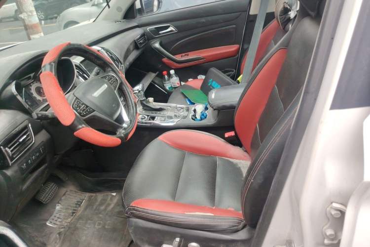 Used Leopaard CS9 2017 1.5L CVT Elite Model Left Front Seat
