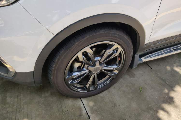 Used Leopaard CS9 2017 1.5L CVT Comfort Model Left Front Wheel Hub