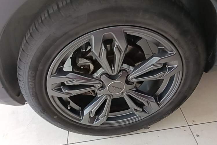 Used Leopaard CS9 2017 1.5L CVT Comfort Model Left Front Wheel Hub