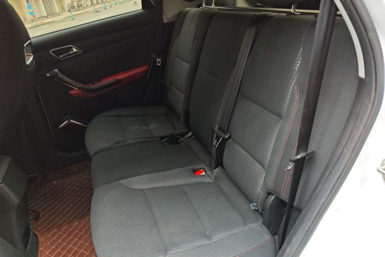 Used Leopaard CS9 2017 1.5L Manual Fashion Model Left Rear Seat