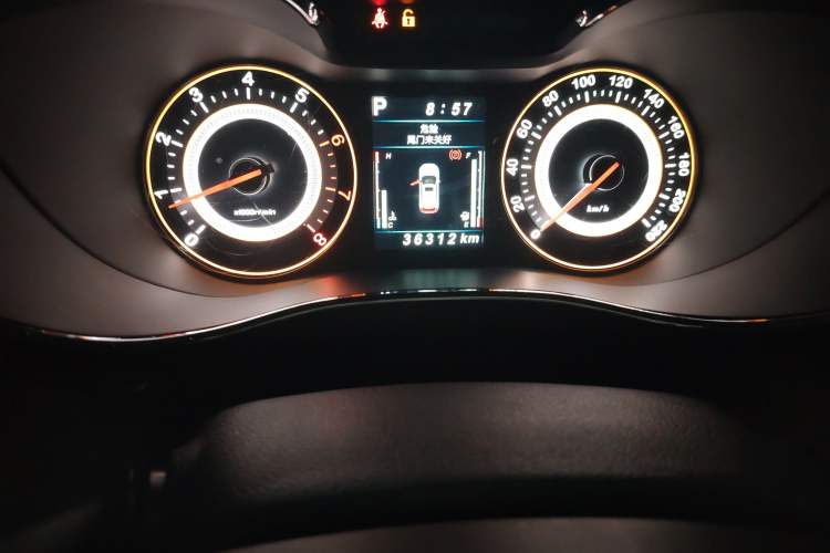Used Leopaard CS9 2017 1.5L CVT Fashion Edition Odometer Close Up
