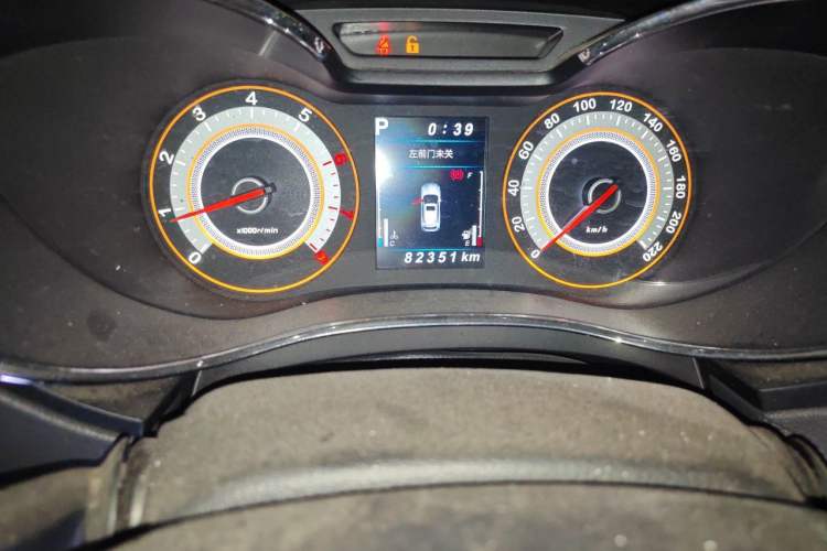 Used Leopaard CS9 2017 1.5L CVT Fashion Edition Odometer Close Up